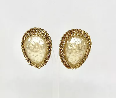 Vintage Wire Caged Faux Pear Shape Baroque Pearl Gold Tone Clip On Earrings • $24.99