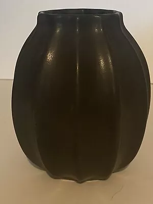 Vintage Marni Turkel Mid Century Modern Studio Pottery Vase Black Matte Fluted • $59.95