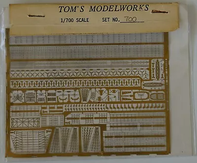 Tom's Modelworks 700 1/700 USN WWII Essex-Class Aircraft Carrier Etch Set • $23.99