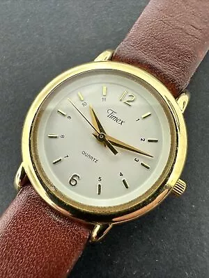 Vintage Ladies Timex Quartz Gold Tone Brown Leather Band 26.8MM • $0.01