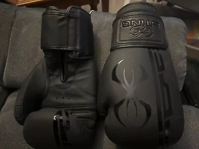 Venum Elite Boxing Premium Quality Gloves Black 16 Oz • $50