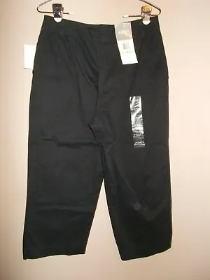 NWT Jones Sport Womens Size 8 Cropped Twill Pants 23.5  Solid Black • $16.95