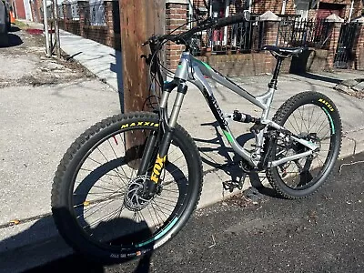 Mountain Bike • $1500