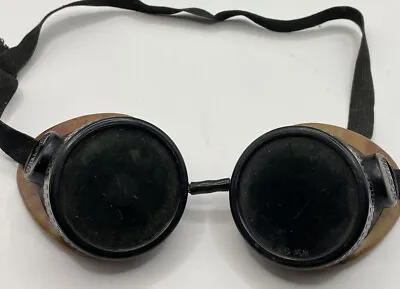 Vintage Willson Weldor’s Bakelite Cup Goggles RARE RW50 Model Shade 6 Lenses!! • $100