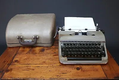 Olympia SM5 Typewriter Portable With Case Vintage 1954 Fully Working • £99.99
