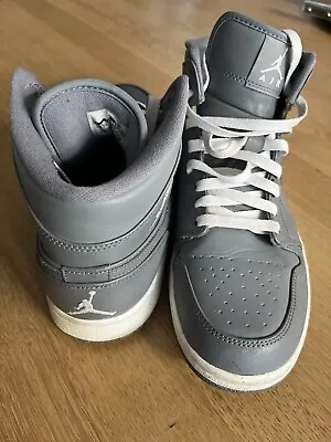 Nike Air Jordan 1 Mid ‘Grey White’ - Size US 10.5 • $85