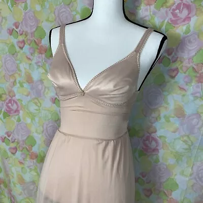 Vintage OLGA 34B No-Seam Bodysilk Night Gown ~Dusty Pink Rose Full Slip Lingerie • $28.99
