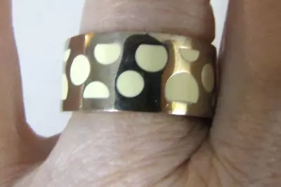 Modernist Marc By Marc Jacobs Ring Enamel Inlay Gold Tone 7.5 • $17.98
