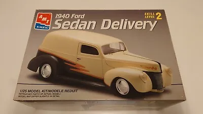 Amt 1940 Ford Sedan Delivery Van 2in1 - 1/25 Scale Model Kit Collection Lot • £29.95