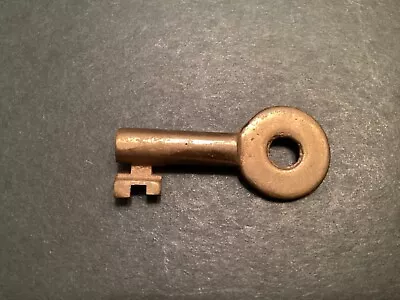 Vintage 1 3/4” Brass Skeleton Hollow Barrel KEY • $18.95