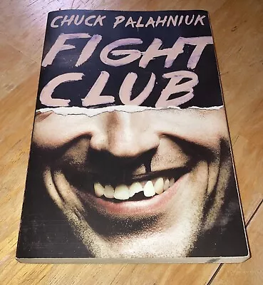 Fight Club : A Novel By Chuck Palahniuk (Paperback) • $4