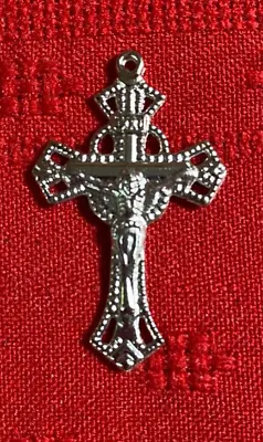 £1.94 • Buy NEW Reversible 1-1/2  X 1   CRUCIFIX  CROSS SILVER PLATED  Rosaries Parts