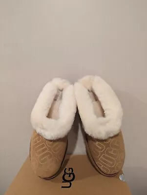 Ugg Australia Womens  Cluggette UGG Graphic Slipper Size 8 NIB • $99.99