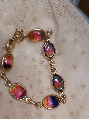Sarah Coventry Canada Rainbow Art Glass Link Style Bracelet Vintage Jewelry • $13.11
