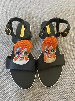 £90 • Buy Rupert Sanderson Flat Bowie Sandals EU38