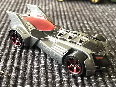 Matchbox BATMAN BATMOBILE #10/120 2013 1/64 Diecast VGC • $7.47