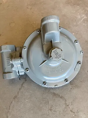 New Honeywell Elster American Meter 1813C Gas Pressure Regulator 1 X 1  • $104