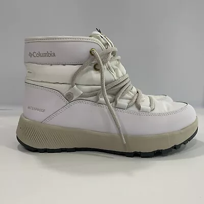 Columbia Slopeside Village Women's Sz White Omni Heat Insulated Boots Size 7 NEW • $56