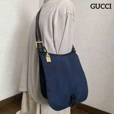 Gucci Shoulder Bag Canvas Leather Navy • $290