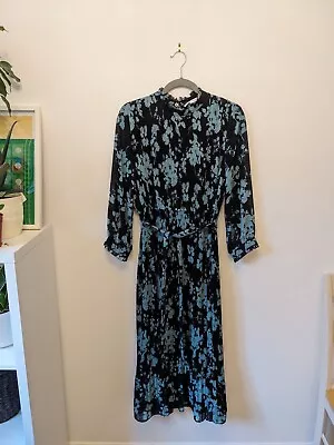 ZARA Blue & Black Floral Printed Pleated Maxi Dress Size M • £34.99