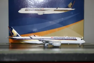 JC Wings 1:400 Singapore Airlines Airbus A350-900 9V-SMA (XX4229) Defect • $148