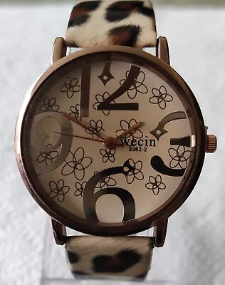 New Leopard Ladies Watch Chic Large Bold Dial + Free Extra Battery!  • $29.90