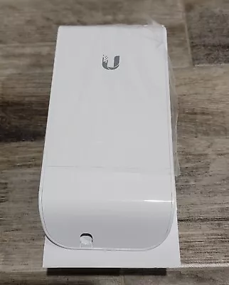 Ubiquiti NanoStation Loco M2 - Wireless Access Point UBIQUITI - ETH-SP-G2  • $110