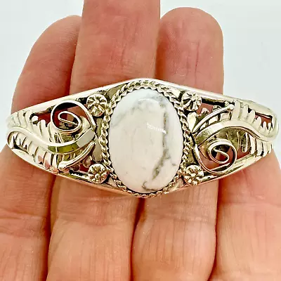 Navajo Cuff White Buffalo Bracelet  6.5  By Rene Yazzie Sterling Silver 11.9g • $119.94