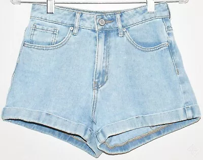 Pacsun Mom Short Women's Light Wash Denim Cuffed Shorts Size (24) • £4.01