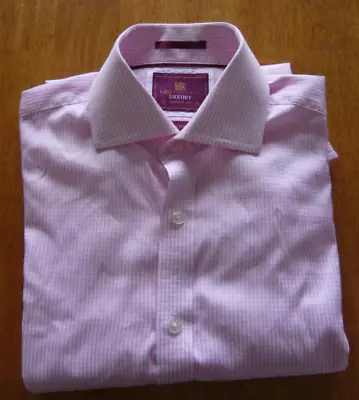 £8 • Buy M&S Collection LUXURY Mans Shirt Size 15  Regular Fit 38cm Collar Pink & White