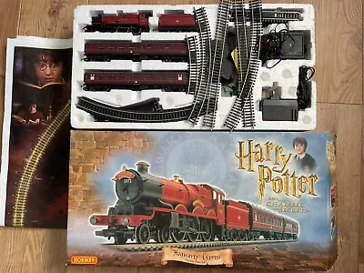 OO Gauge Hornby R1033 Harry Potter Hogwarts Express Chamber Of Secrets Train Set • £170