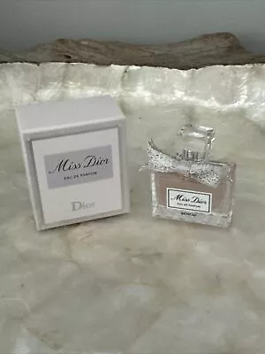 MISS DIOR EAU DE PARFUM - Fresh And Tender Notes  5ML IN BOX • £18.95