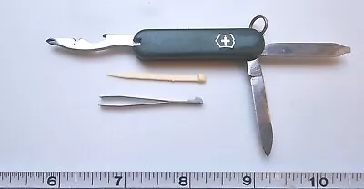 Victorinox Rally Swiss Army Knife Quality Tool Green Pocket Knife Collectible • $0.99