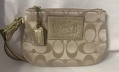 Coach Signature Poppy Beige Gold Wristlet Pouch Wallet Cute~gently Used • $5