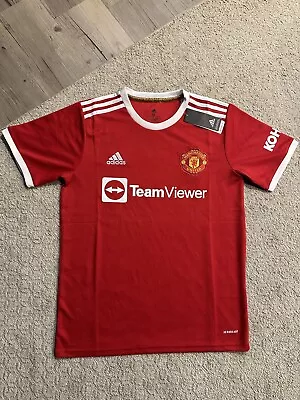 2021/22 Manchester United Home Jersey Size Medium  • $40