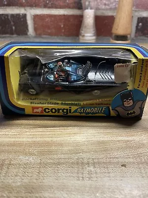 CORGI TOYS BATMAN RARE BOXED LATE ISSUE No.267 BATMOBILE 1976 VG ALL ORIGINAL • $30