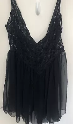 £5 • Buy Black Lacy Vintage Pretty Sheer Negligee By Apres Noir. Size Is XXL. 