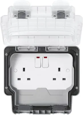 MK Masterseal Plus K56488GRY 2-Gang 13 Amp Switch Socket With Neon And Clear Lid • £49.99