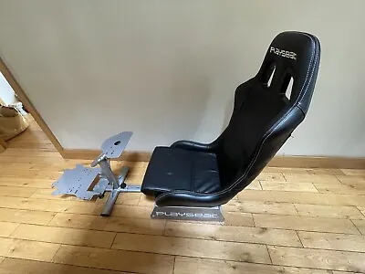 £150 • Buy PLAYSEAT EVOLUTION Black Vinyl Gaming PC XBOX PlayStation Chair Seat HARDLY USED