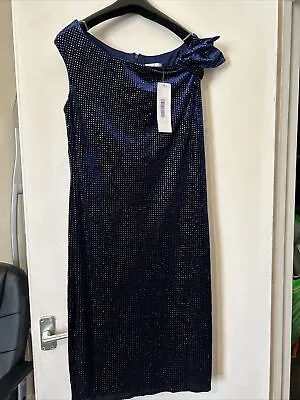 £20 • Buy Goddiva Dress 16