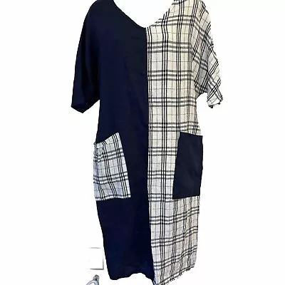 I Generation Navy White Linen Dress. Contrast Pattern. Tagged 8 See Measurement  • $40