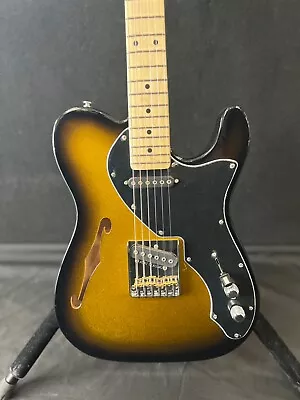 G&L USA ASAT Classic Semi-Hollow Guitar GoldBurst   Alder 6.85 Lbs  W/SC New! • $1999