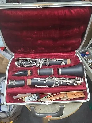 Vintage Artley 17s Student Clarinet With Bundy Hard Case • $45
