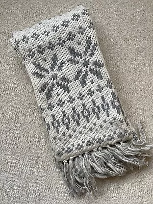 Jack Wills Cream Fair Isle Snowflake Wool Scarf • £14.99