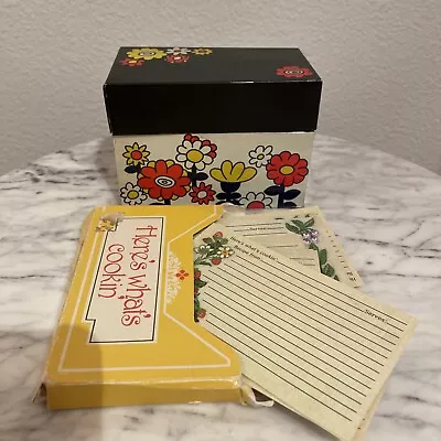 Vintage Mid Century Metal Cooking Kitchen Recipe Box Holder With Recipe Cards • $43.99