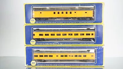 Lot Of 3 AHM 1930 Passenger Cars Union Pacific HO Scale • $59.99