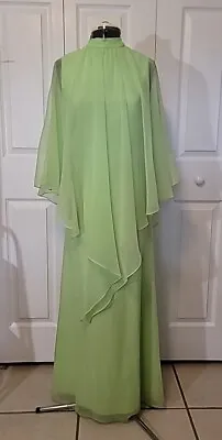 Vintage 1970s Saks Fifth Avenue Size 8 Chiffon Maxi Party Evening Dress • $90