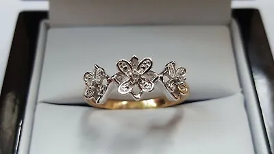 £125 • Buy 9ct Yellow & White Gold Diamond Flower Ring
