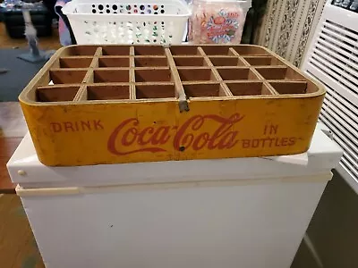 Vintage 1948 ROUND CORNER YELLOW WOODEN COCA COLA  CRATE • £385.68