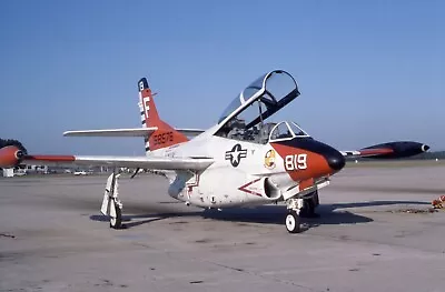 Original Aircraft Slide - T-2C Buckeye - USN 158576 / F-819 VT-4 1984 • $1.24